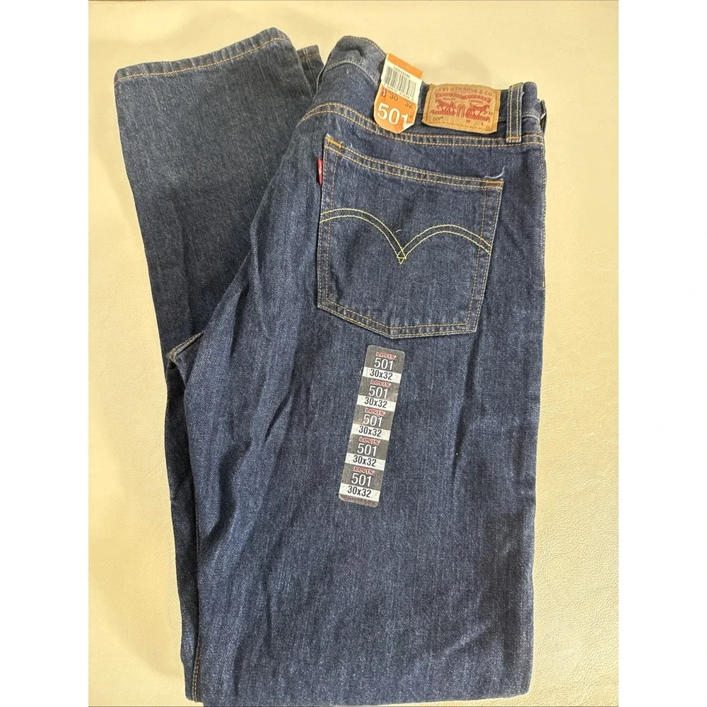 Levis 501 Jeans Mens Size 30x32 New NWT Red Tab Button Fly